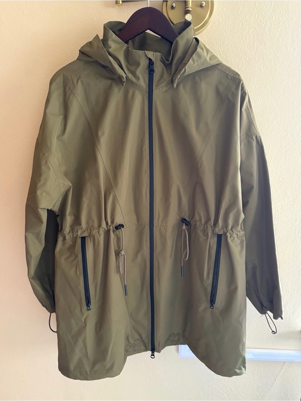 Aigle Women Waterproof GoreTex jacket - Sz M/L